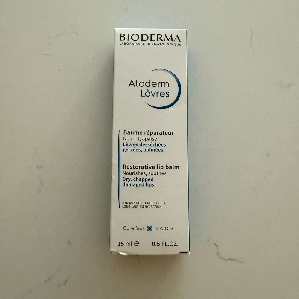 Bioderma Atoderm Restorative Lip Balm for Dry Chapped Lips - 0.5 OZ/15‎ ml - NWB